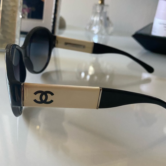 Authentic Chanel Sunglasses - Picture 3 of 8